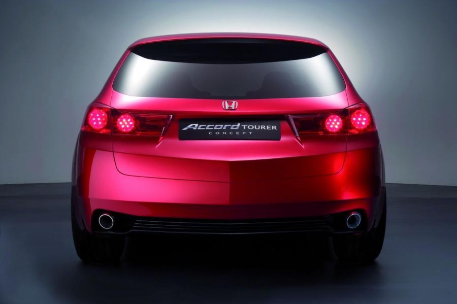  Honda Accord Tourer Concept 2007 года  (фото 19 из 24)